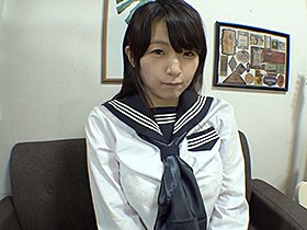 天然Iカップデカすぎ爆乳 無垢な制服美少女を変態に堕とす！　サンプル画像01